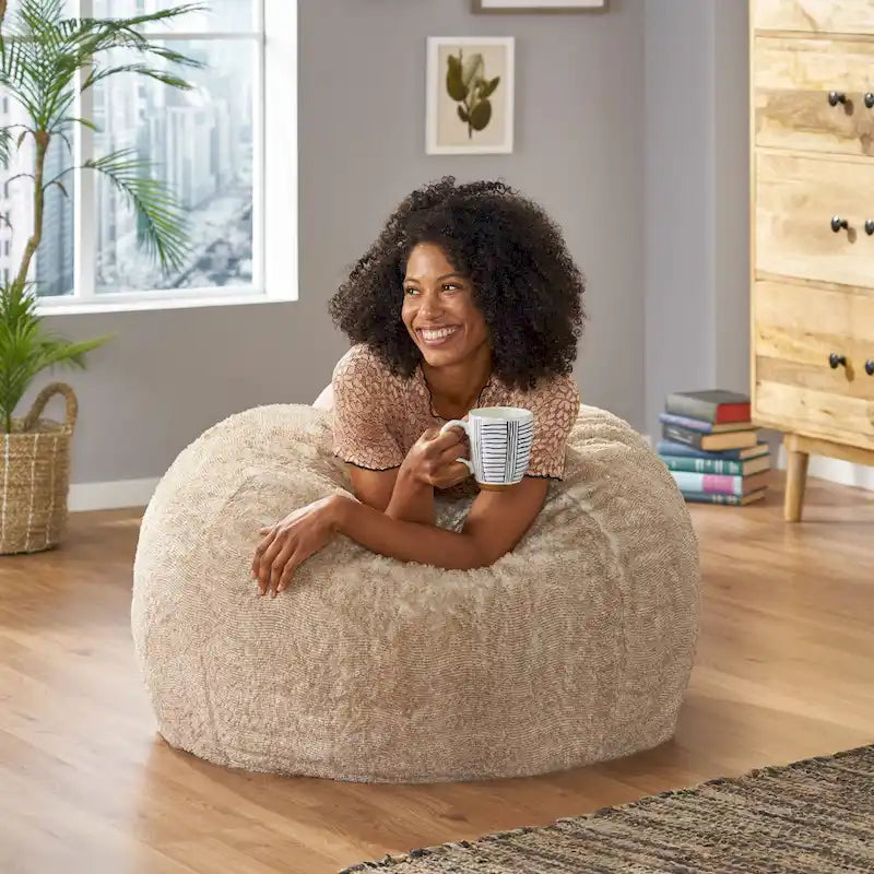 Pouf d'hiver en fausse fourrure Modern Glam